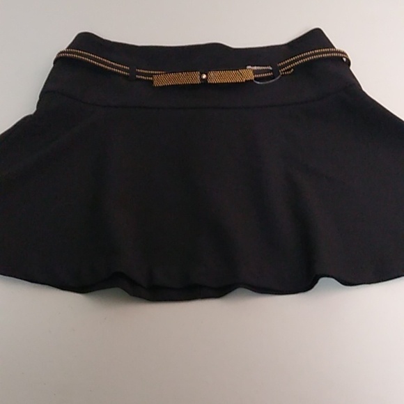 A. BYER WIDE DROP WAIST,  FLARE, GOLD ACCENTED BOW BELT, ZIP BACK MINI SKIRT - Picture 8 of 8